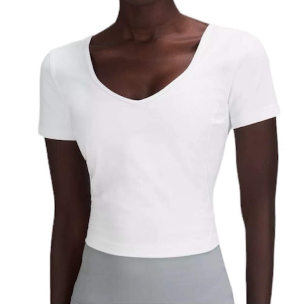 Lululemon Align Tee Women’s Size 6 Short Sleeve Cropped Shirt White